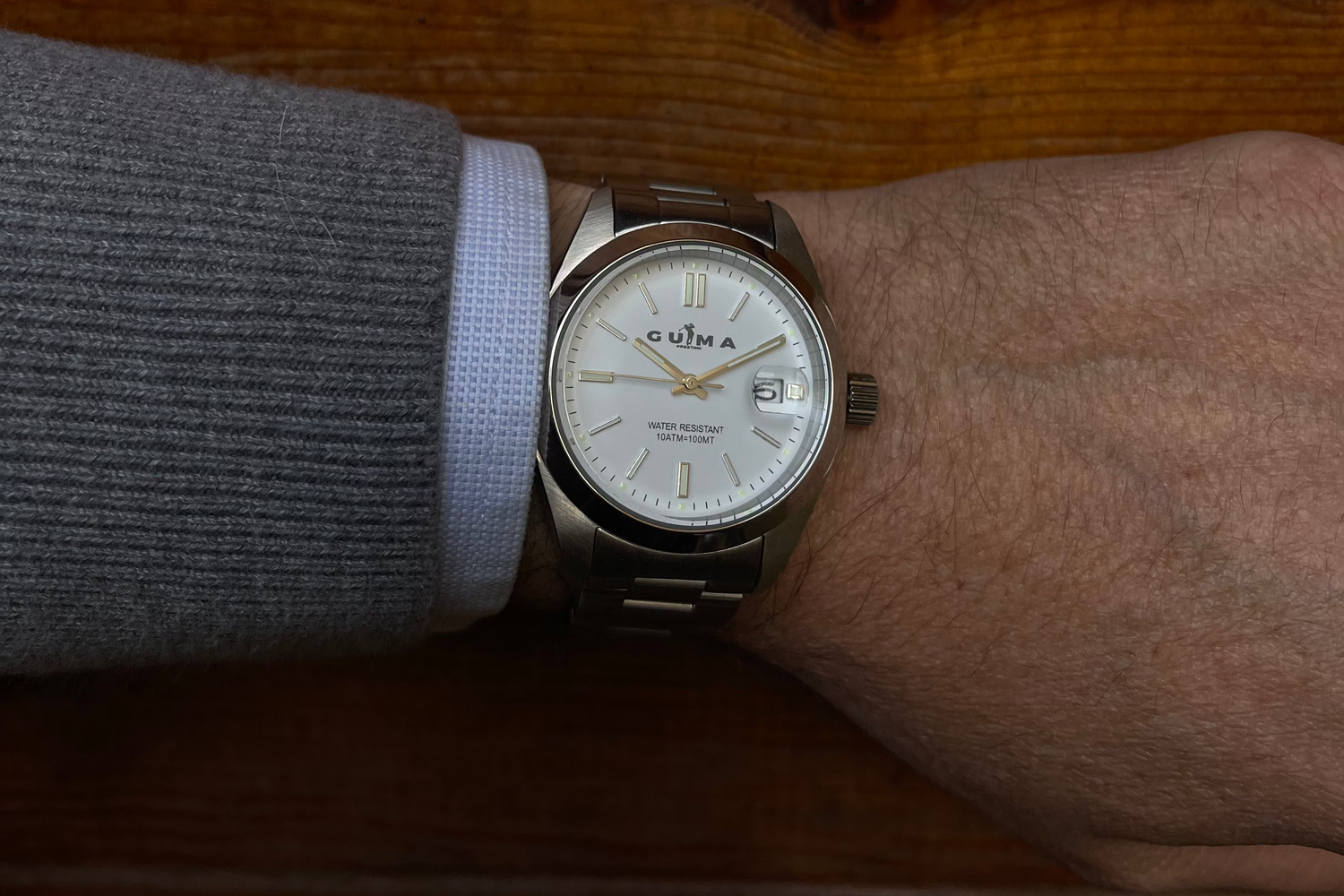 Descubre el reloj de hombre que habla por ti. GUMA combina elegancia y autenticidad para quienes viven el tiempo a su manera.